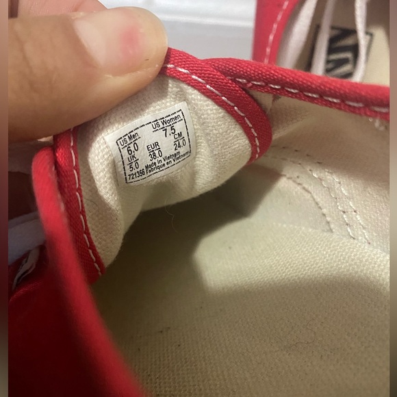 Red Authentic Vans - Picture 4 of 4